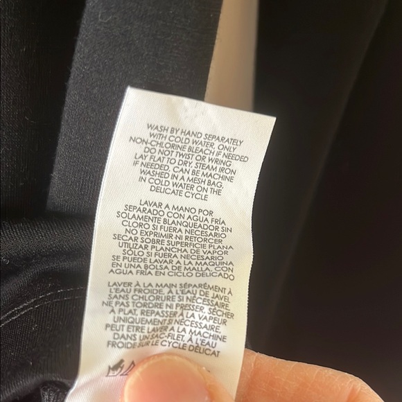 CAbi Black Tunic Top - Picture 5 of 6